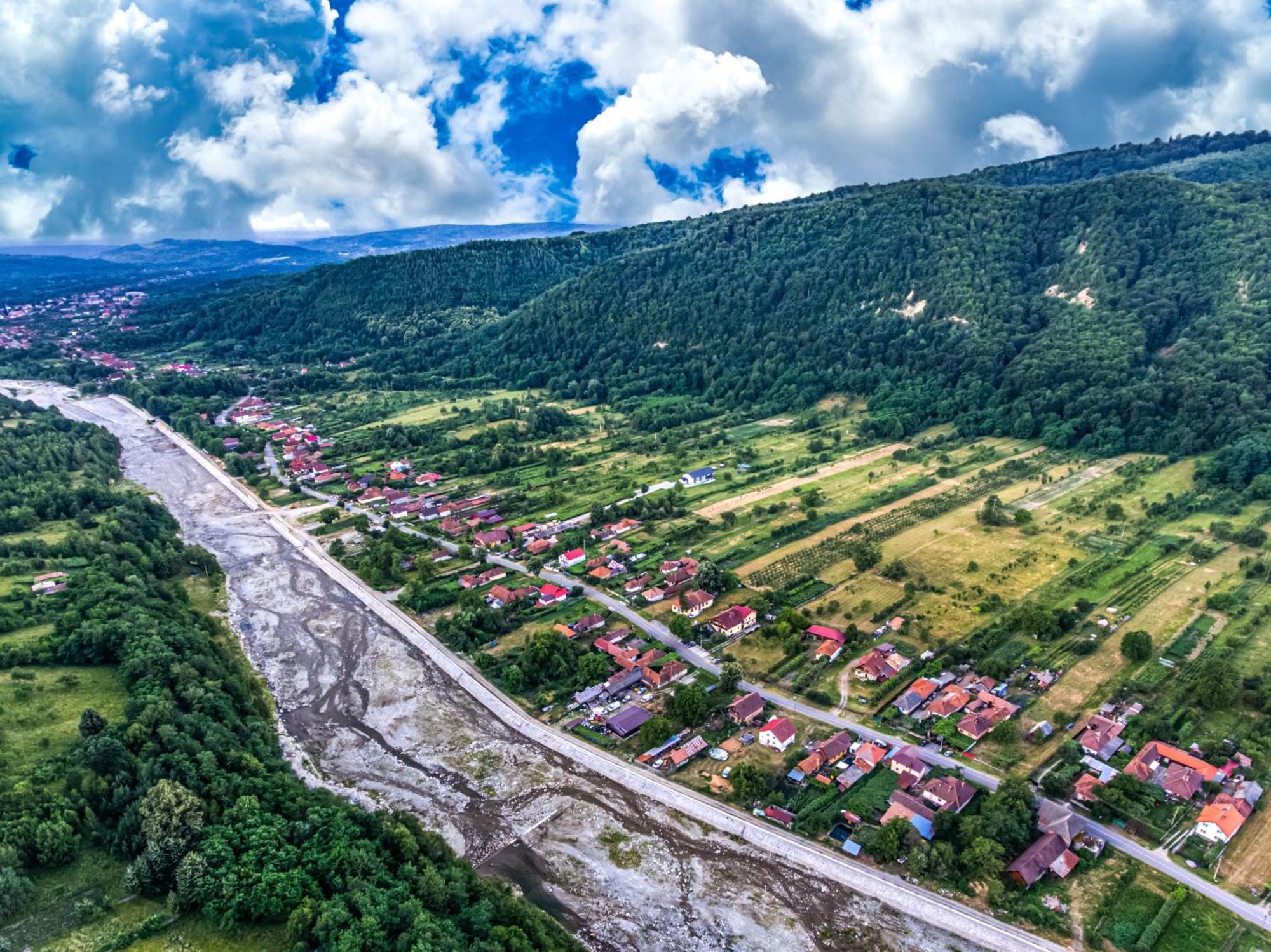 Transalpina Retreat Otel Novaci-Străini Dış mekan fotoğraf
